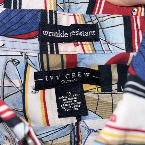 colorful Ivy Crew Classics nautical sailboat print button down shirt size medium - Picture 3 of 3